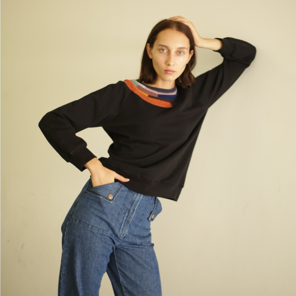 Correll Correll Black Pullover Sweatshirt w/ Multicolored Mosaic Collar Size XL
